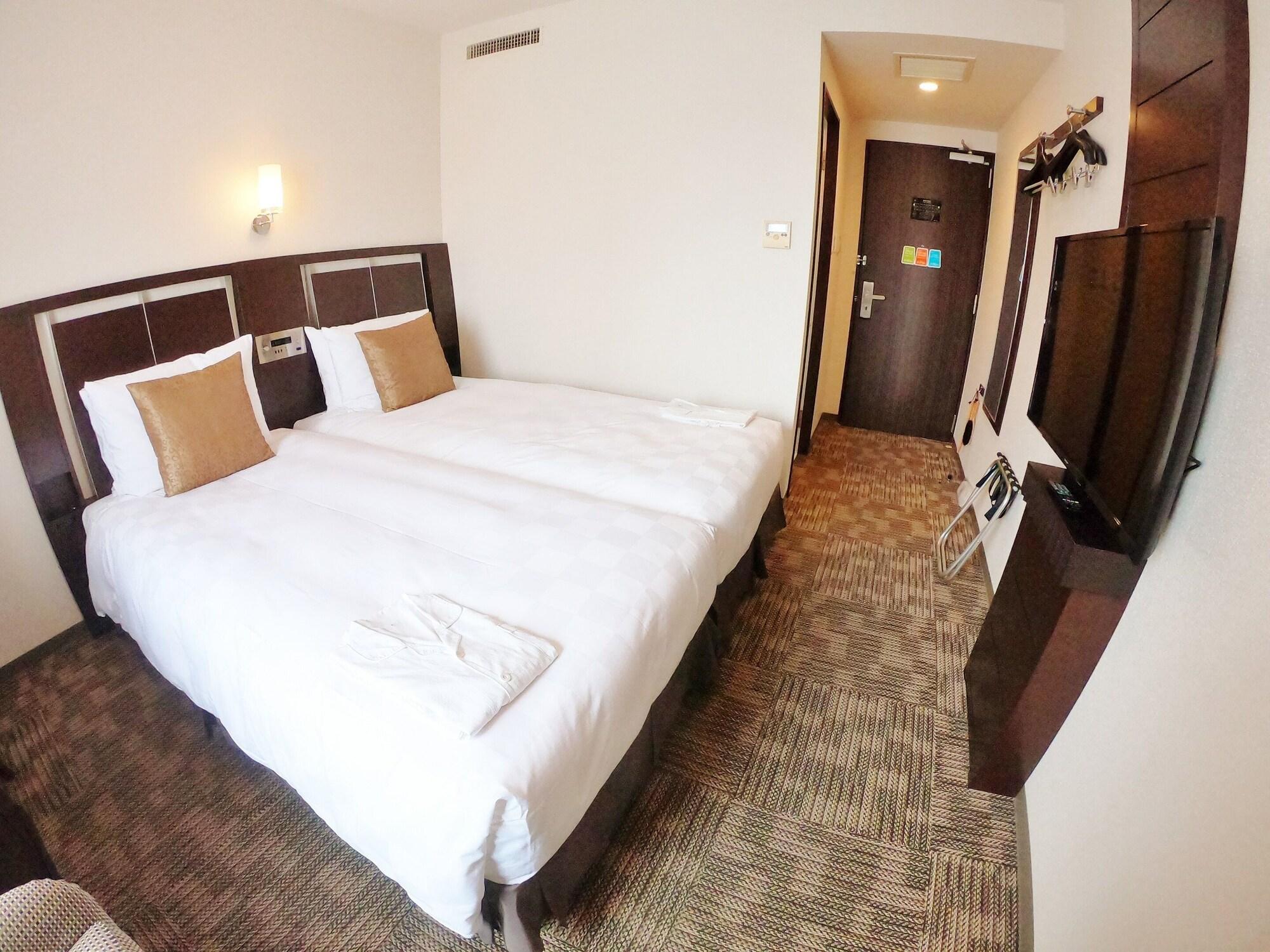 Sol Vita Hotel Naha Exterior photo